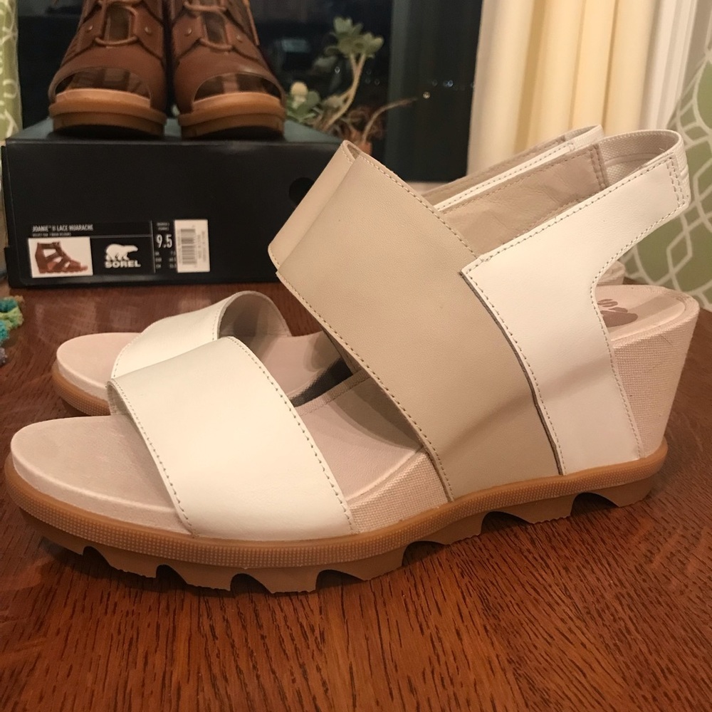 NWOB Sorel sandals